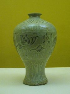 Seladon, keramik hijau Dinasti Goryeo.